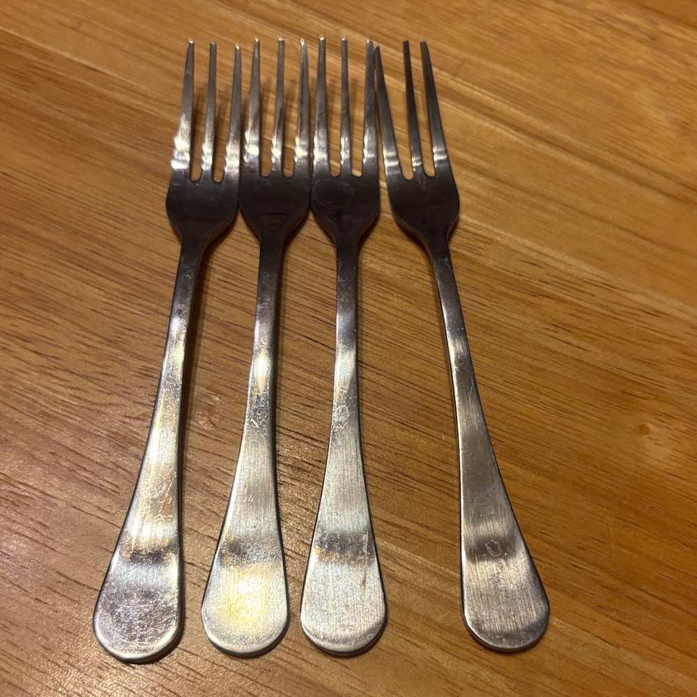 Classic Stainless Steel appetizer Forks - Silver (Set of 4)